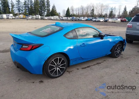 2023 Toyota Gr86 z USA, uszkodzony, nr VIN JF1ZNBC15P8751234